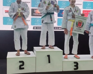 judo-de-reserva-do-iguacu-fazendo-sucesso-nos-tatames-do-estado-vii.jpg