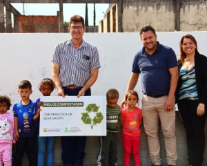 projeto-de-educacao-ambiental-nas-escolas-e-cmeis-compostagem-no-cmei-francisca-caldas-ii.jpg