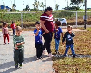 projeto-de-educacao-ambiental-nas-escolas-e-cmeis-compostagem-no-cmei-francisca-caldas-viii.jpg