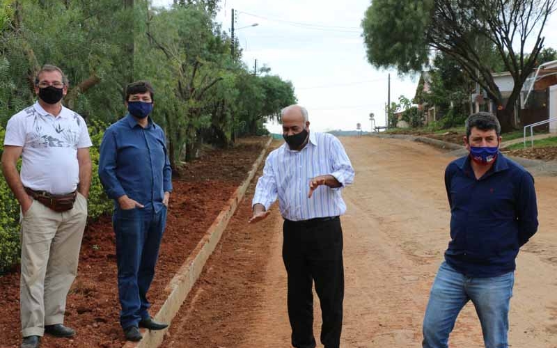 Prefeito e sua equipe realizam visita técnica no município de Pinhão